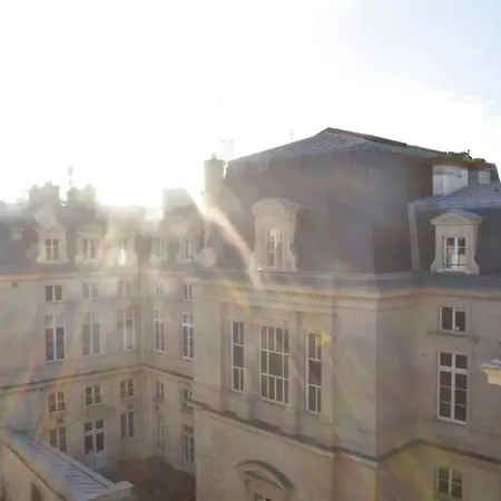 Studio Apart For 4 In Le Marais Апартаменты *